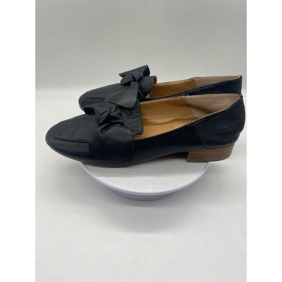 Franco Sarto Leather Slip On Bow Loafers, Size 9 - Picture 8 of 10